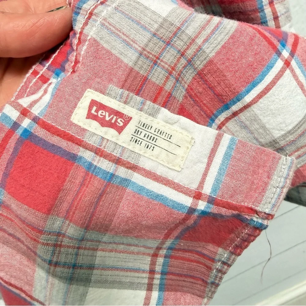 Levi’s | Cotton Red White Blue Plaid Short Sleeve Shirt – Vintage Americana | LG